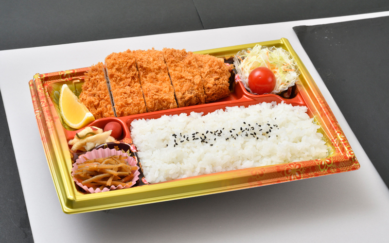 ロースカツ弁当